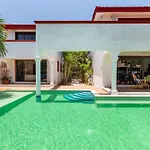 Caribbean Turquesa Residence